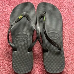Havaianas Men’s Brazil Logo Flip Flops black - size 11/12 43/44